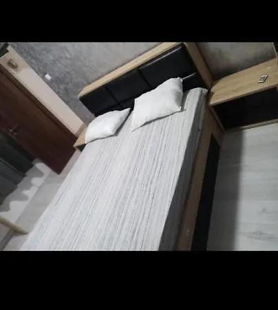 Apartament 2 Camere, Super Dragut Si Spatios,zona Linistita,100 Metri Calea Victoriei, 200 M Old Town